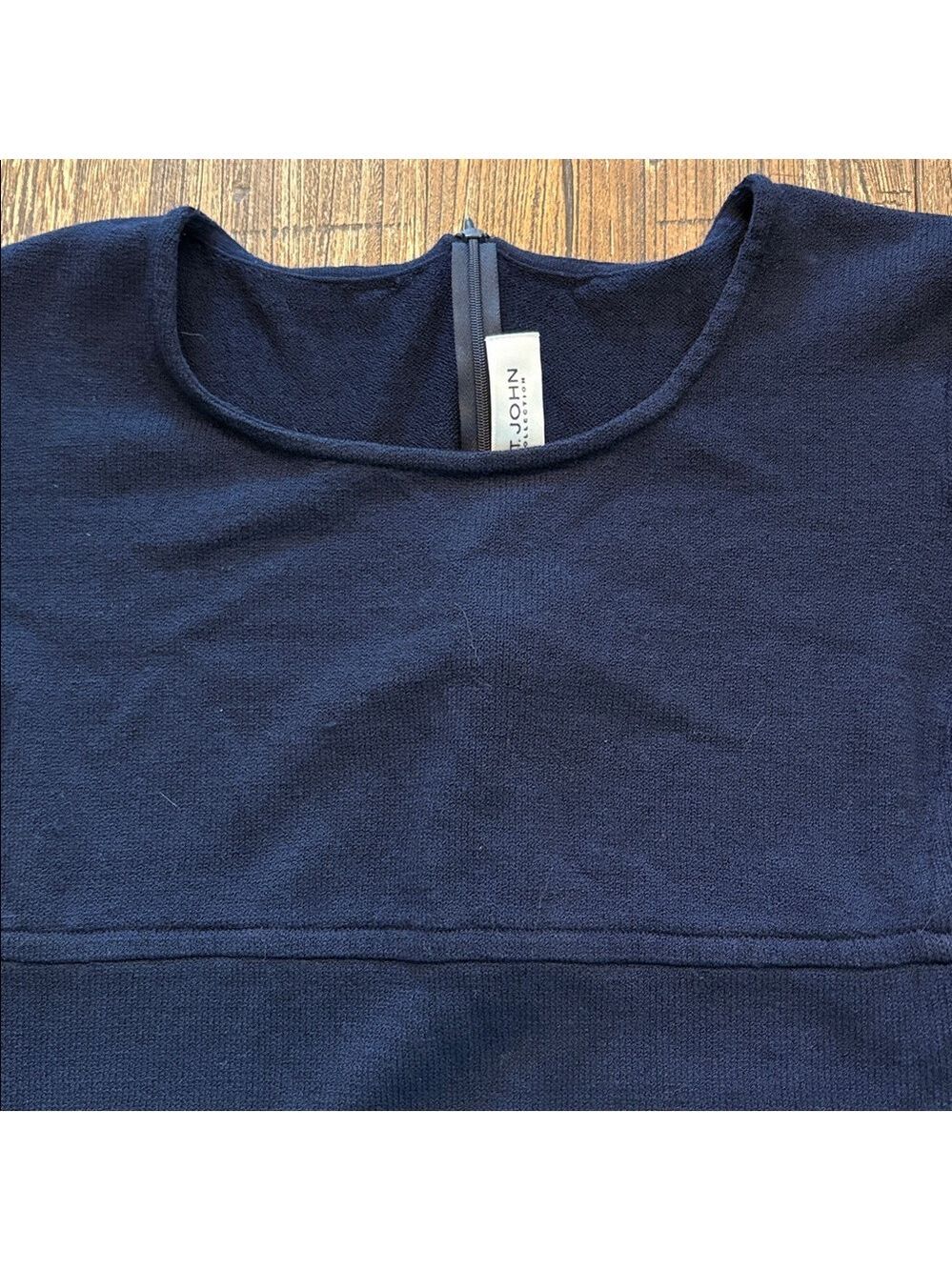 St. John Collection Santana Knit Empire Dress Navy Blue Size 14 EUC - Picture 3 of 7